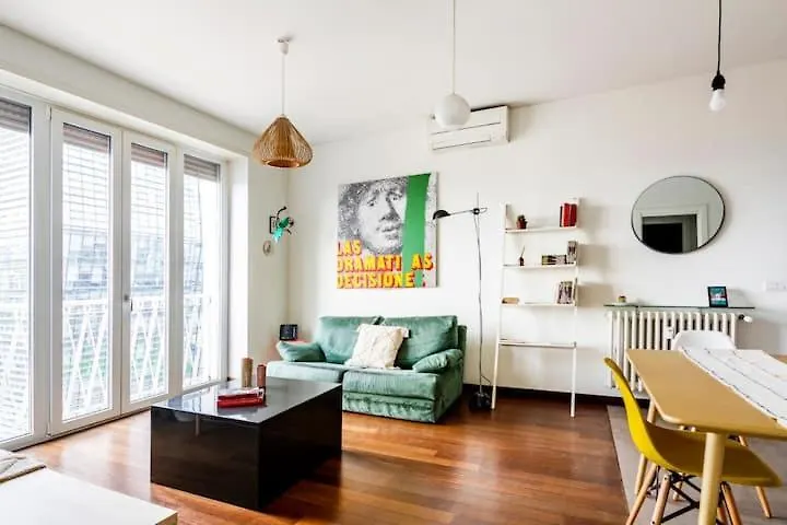 Amazing View Exclusive 9Th Floor Apartment Milan